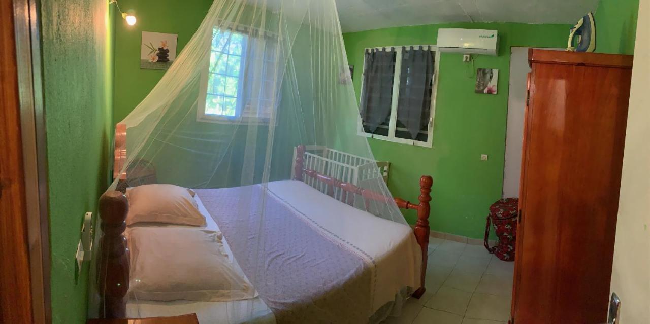 Chez Sidoine Meuble 1 Chambre Le Moule Kültér fotó